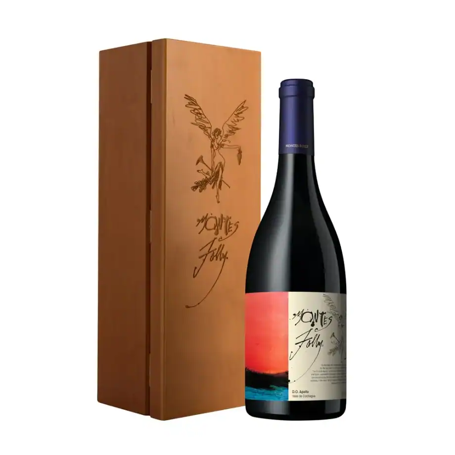 MONTES FOLLY MAGNUM (1.5 L) CON ESTUCHE DE MADERA